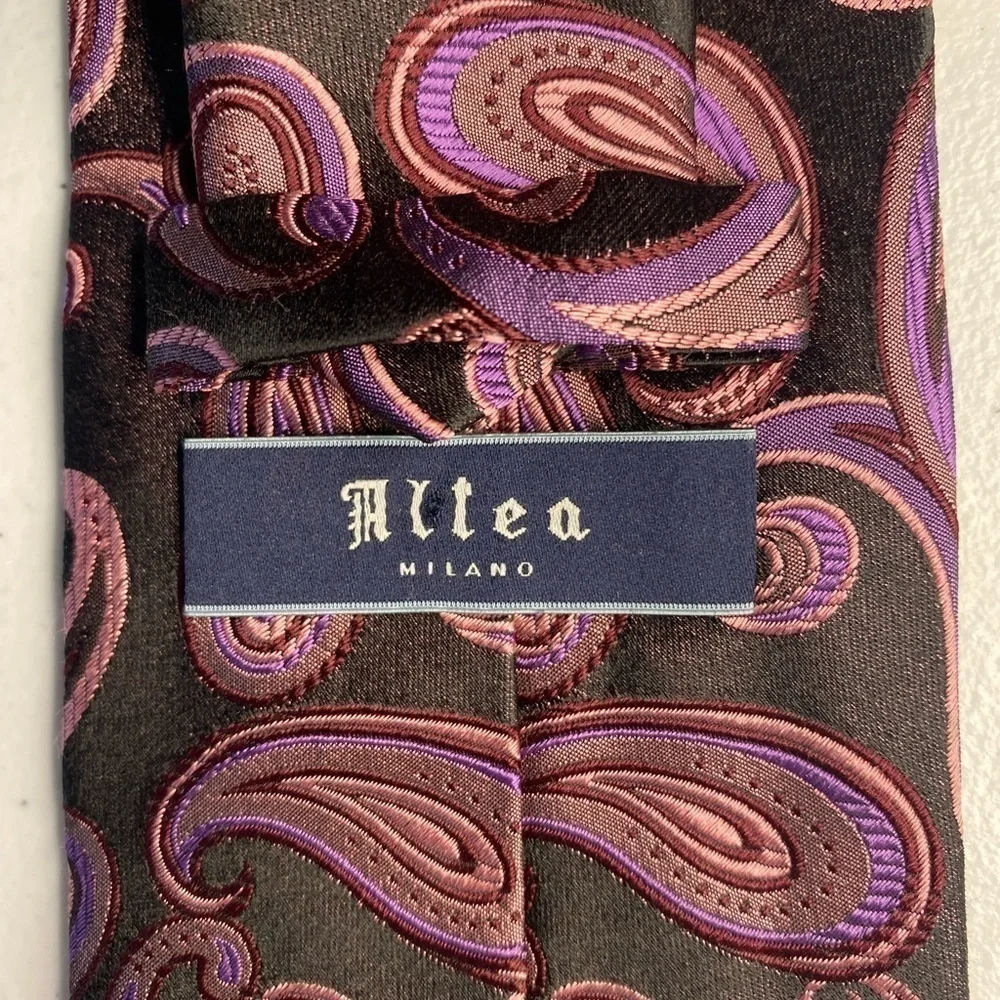 ALLEA MILANO PAISLEY PURPLE TIE 100% SILK MADE IN ITALY